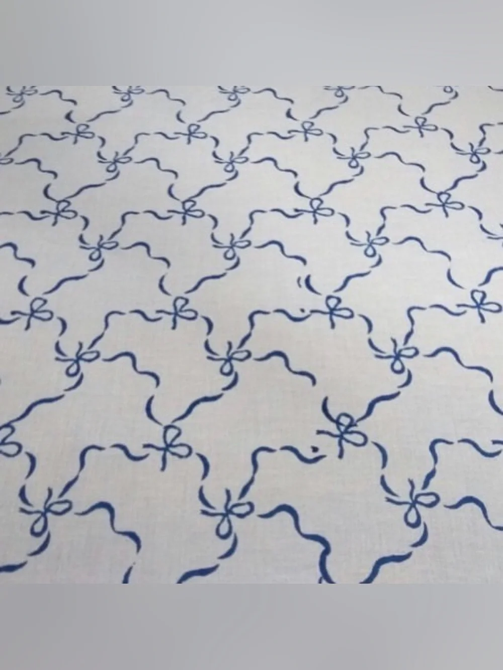 New Julia Amory Blue Bow Ribbon Print Tablecloth 120”